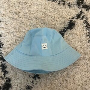 Blue smiley, face bucket hat